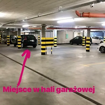 Batorego 713 Apartment *