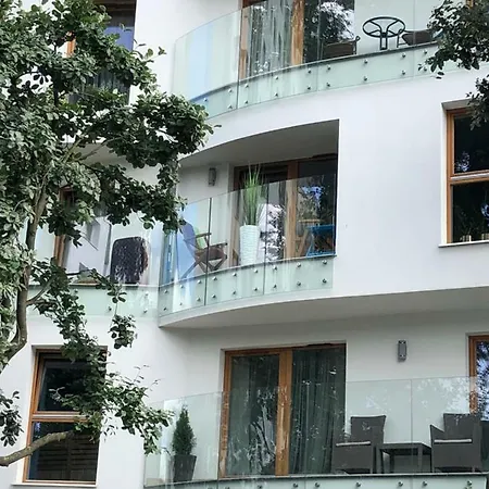 Apartment Batorego 713 *